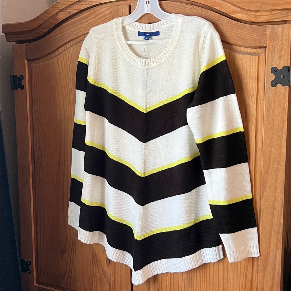 Apt. 9 Chevron Striped Sweater
